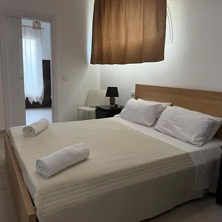 Fragi Bed & Breakfast Cinisi
