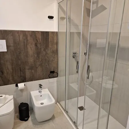 ベッド・アンド・ブレックファスト Fragi チーニジ