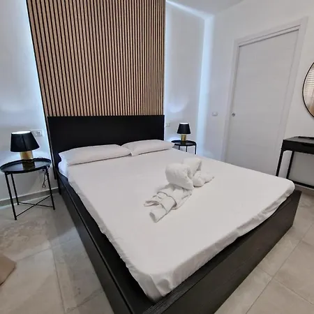 ベッド・アンド・ブレックファスト Fragi