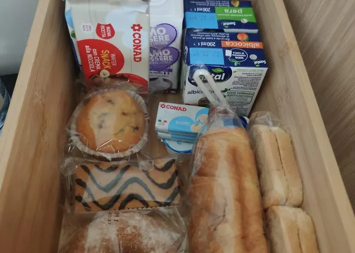 Fragi Alojamento de Acomodação e Pequeno-almoço Cinisi
